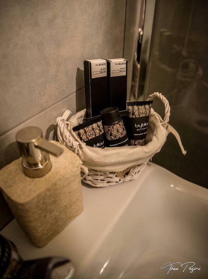 Hotel Lonatino Лонато Екстер'єр фото